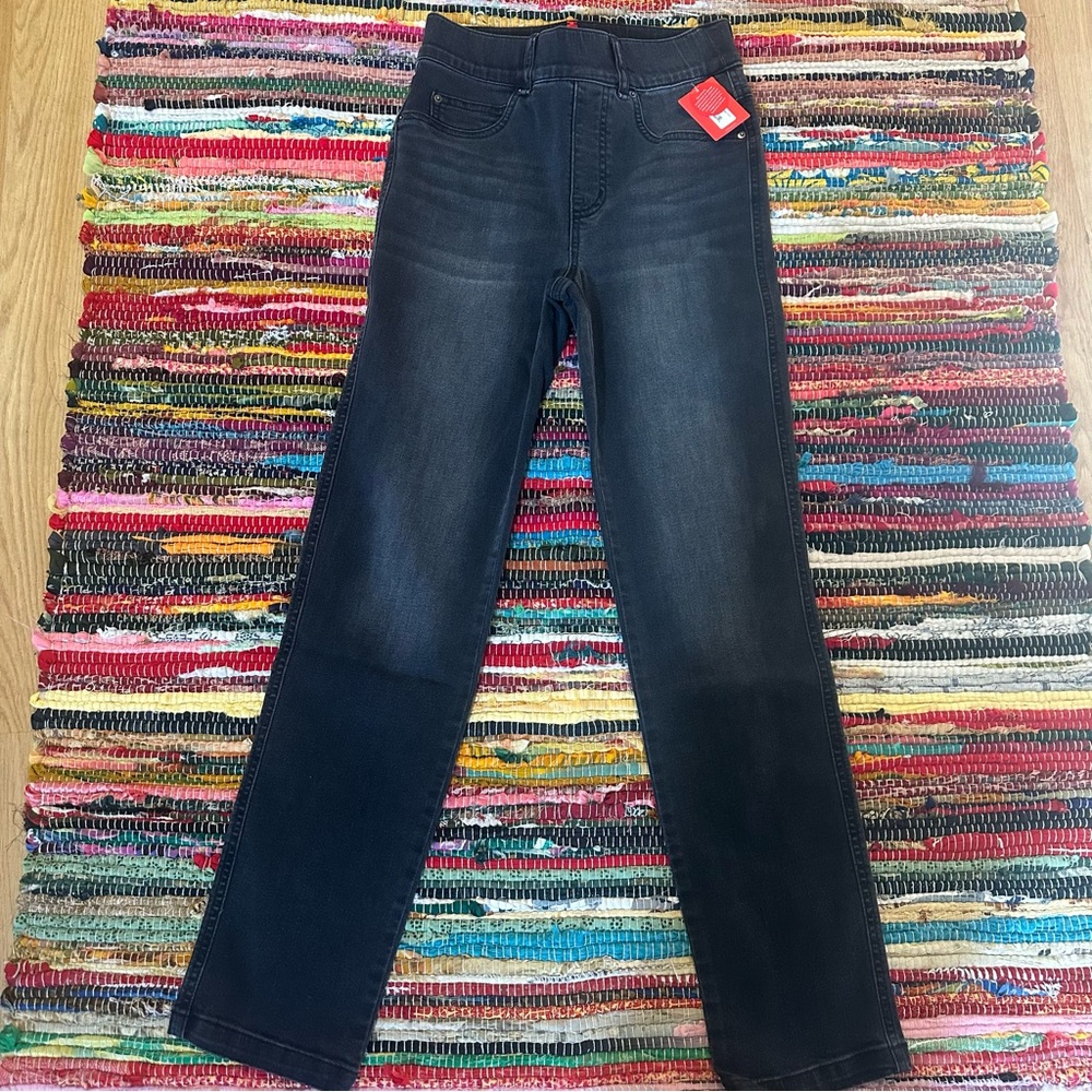 SPANX Women's Pull On‎ Straight Leg Jeans XS